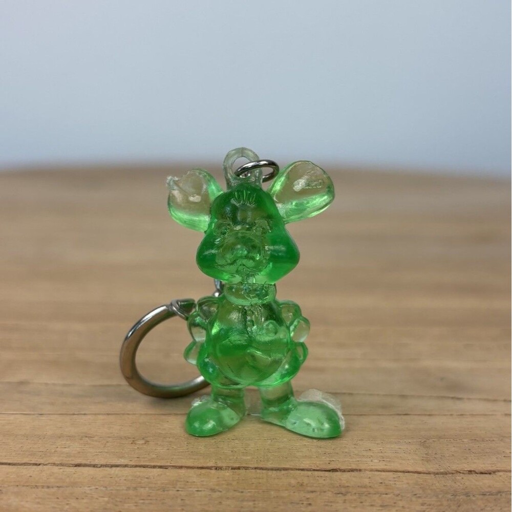 Vintage Keychain Green Mouse Key Ring Acrylic Chuck E. Cheese Retro Jelly Figure